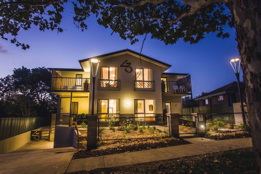 One Of A Kind Apartments Canberra Extérieur photo
