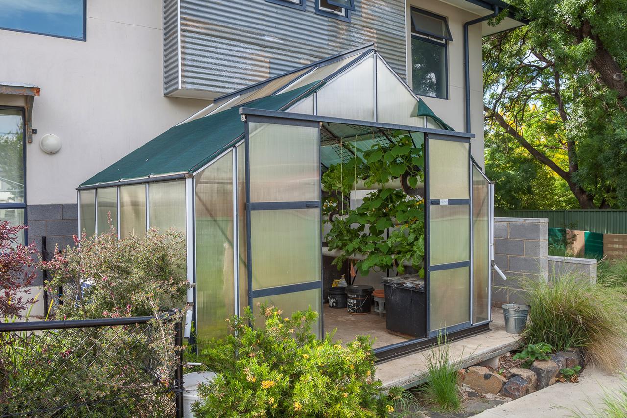 One Of A Kind Apartments Canberra Extérieur photo