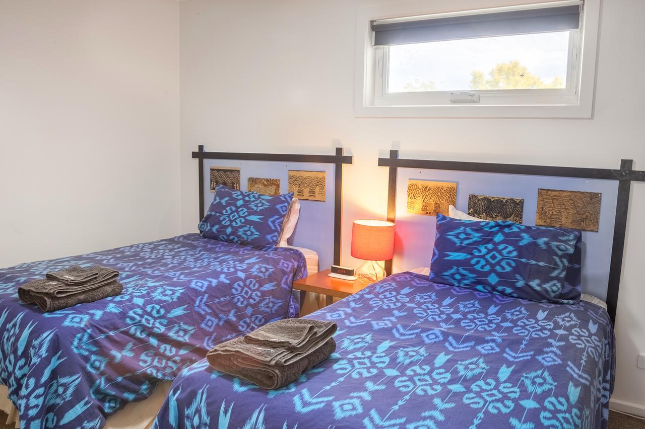 One Of A Kind Apartments Canberra Extérieur photo