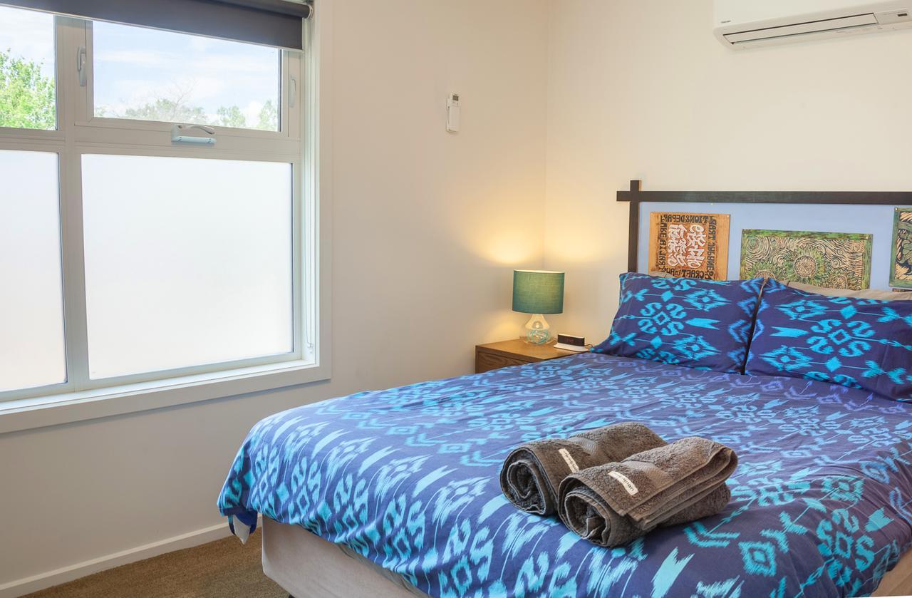 One Of A Kind Apartments Canberra Extérieur photo