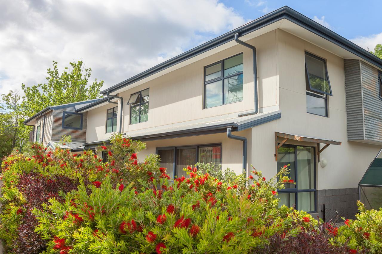 One Of A Kind Apartments Canberra Extérieur photo