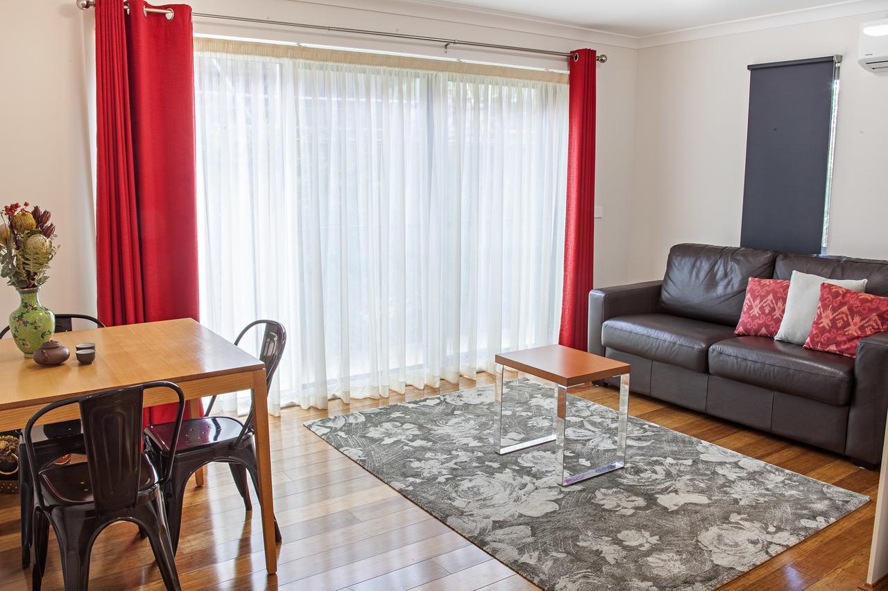One Of A Kind Apartments Canberra Extérieur photo