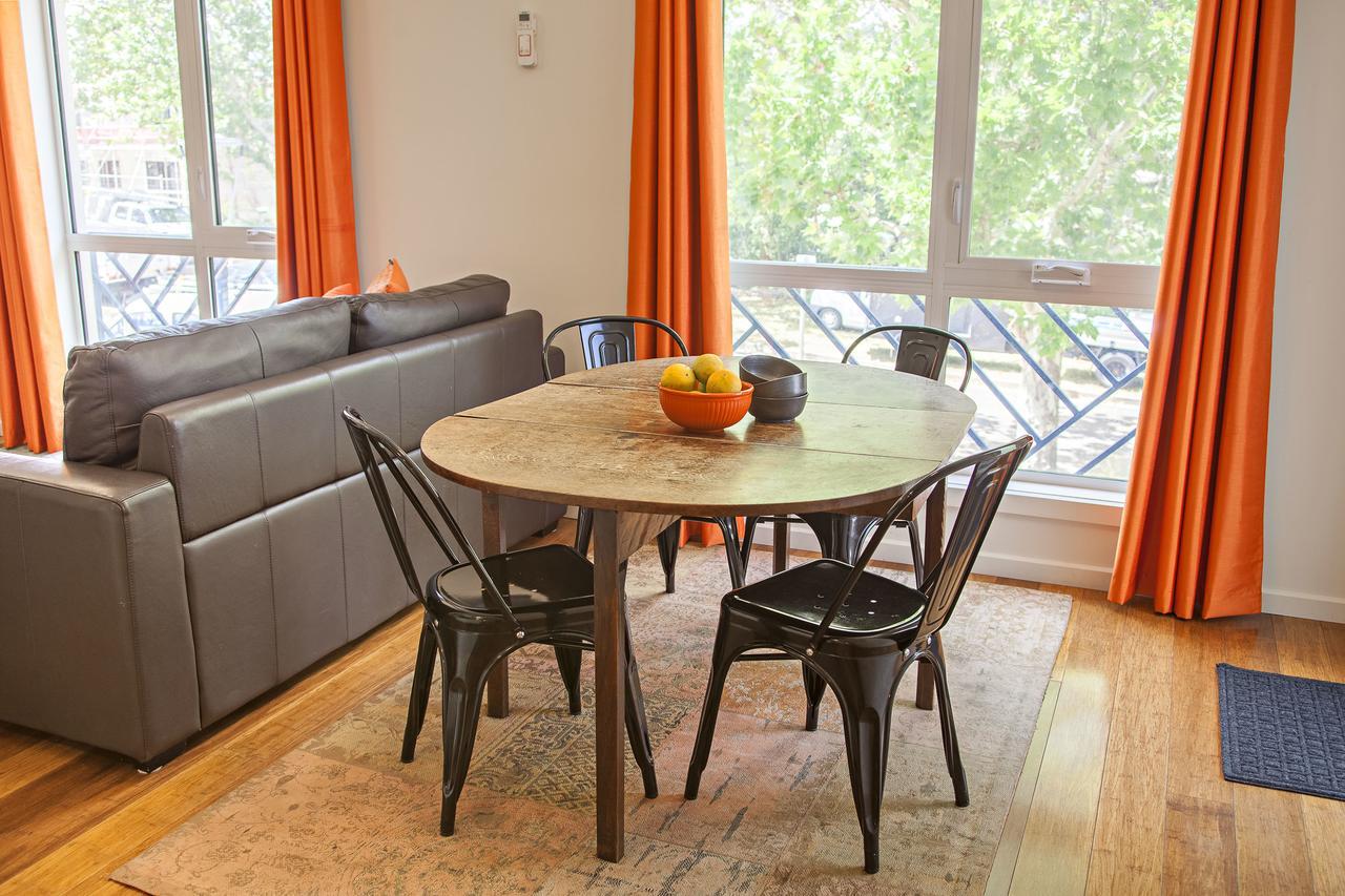 One Of A Kind Apartments Canberra Extérieur photo